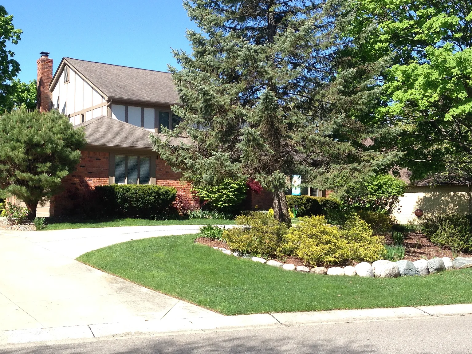 30095 Fox Club Dr photo 1