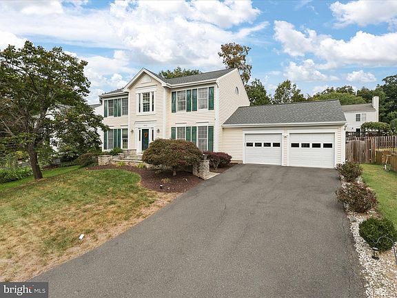 4th image of 6488 Palisades Dr