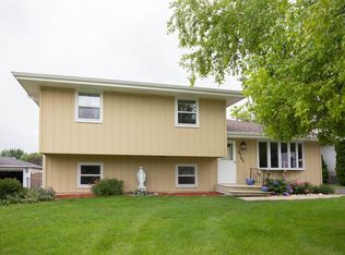 3742 Jonathan Simpson Dr, Joliet, IL