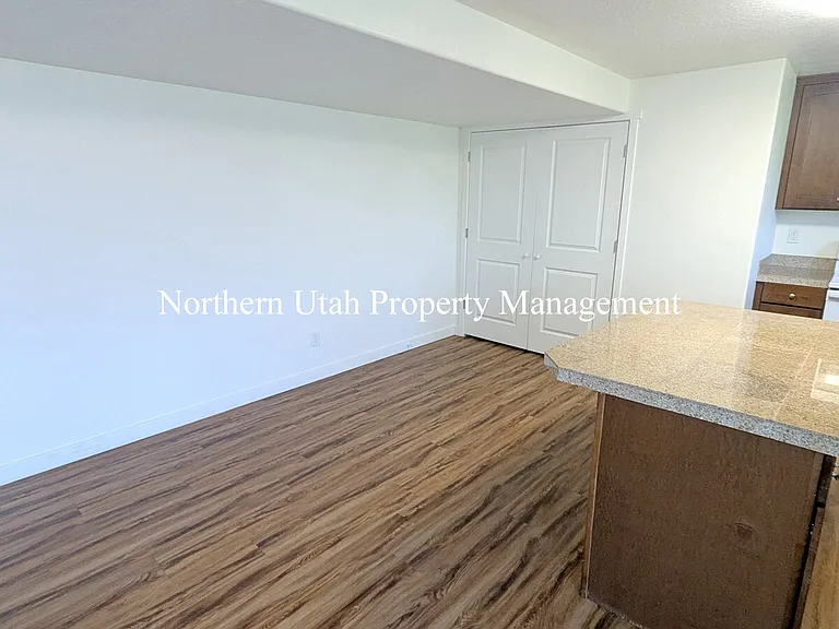 1290 N 200 W #2 — Photo 5