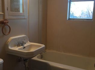 1216 Thompson St, Borger, TX 79007