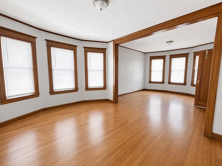 46 Saint James Ave #1 — Photo 3