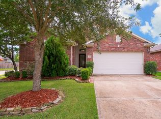 13102 Ferry Cove Ln, Pearland, TX 77584