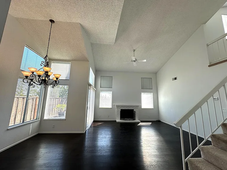 528 Fuchsia Dr — Photo 13