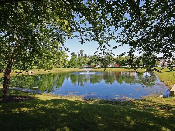 2nd image of 5550 Wind Drift Dr #5580