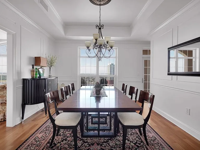 400 E Bay St #Penthouse 4 — Photo 17
