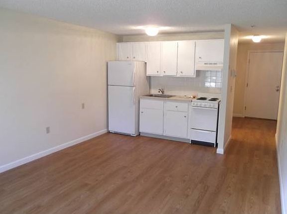 5th image of 99 Powers St APT 123