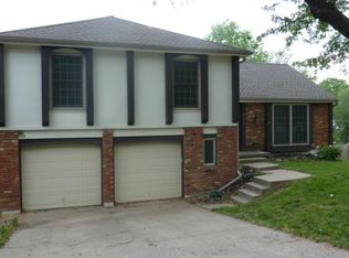 6612 NW Overland Dr, Kansas City, MO 64151