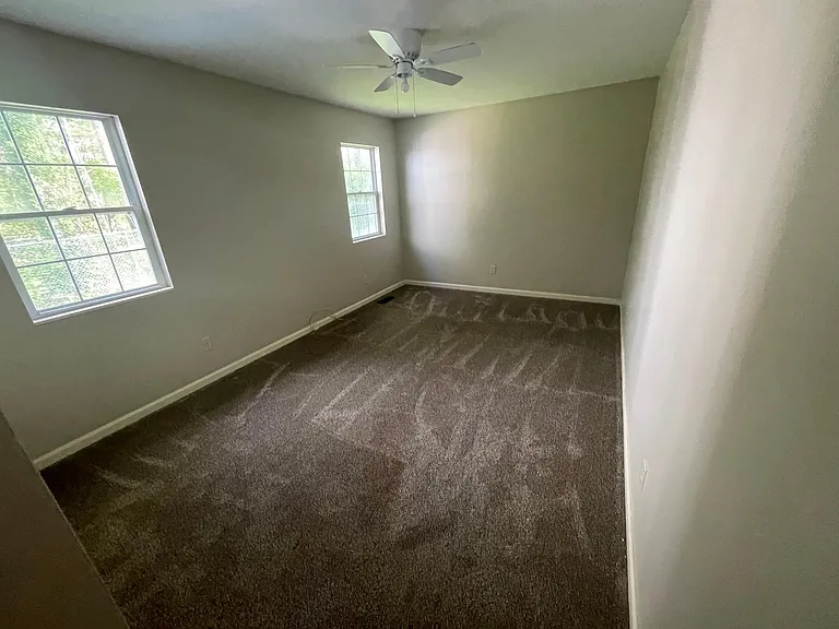 1220 E Bane St #1220 — Photo 9