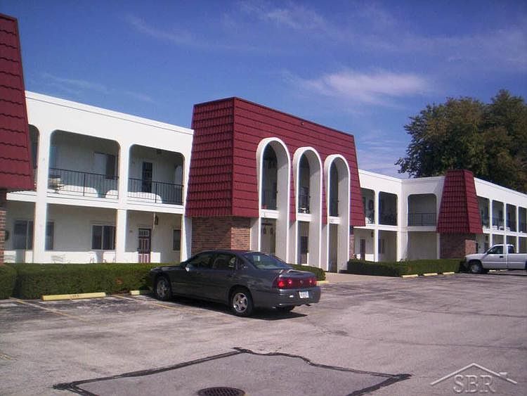 1st image of 9130 Greenway Ct APT L180
