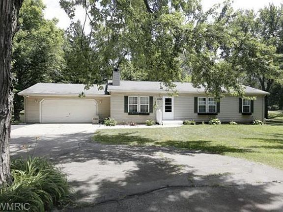 2nd image of 6933 Oakland Dr