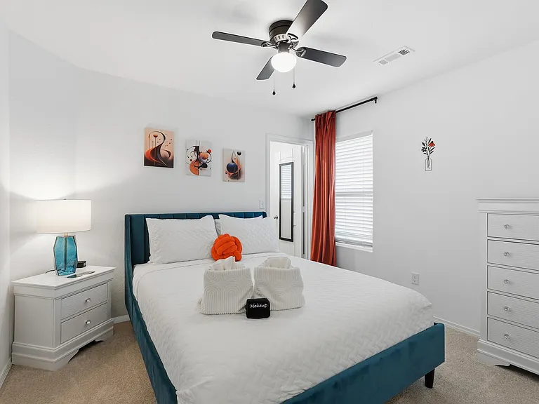 10904 Mason Dr — Photo 32