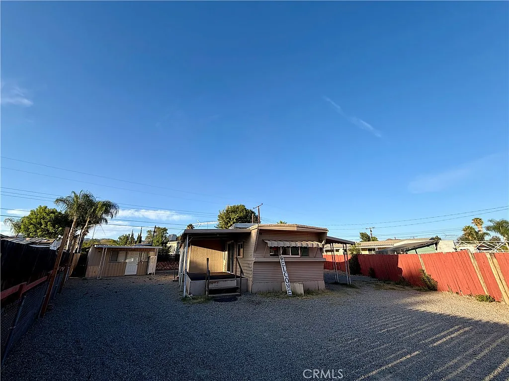 2 bed, 1296 sqft, $1,950 — Photo 1