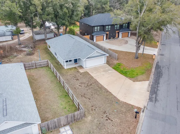 749 Amos St, Crestview, FL 32539
