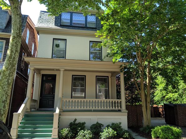 429 Warren Cres #4
