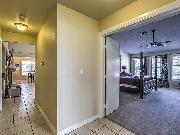 4th image of 5433 Singing Hills Dr