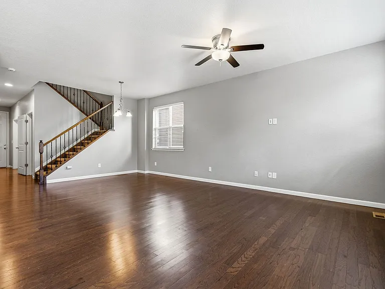 614 W 170th Pl — Photo 6
