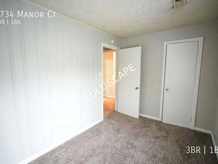 3734 Manor Ct — Photo 11