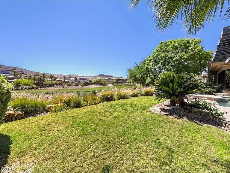 1501 Foothills Village Dr — Photo 81