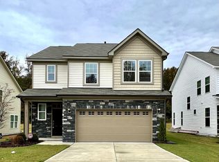 1217 Weavers Trace Dr, Zebulon, NC 27597