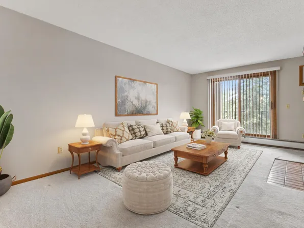1011 41st Ave NE APT 312, Columbia Heights, MN 55421