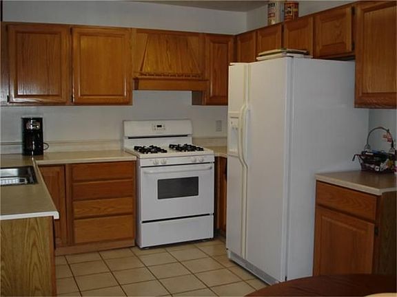 5th image of 19018 Kaybull Dr