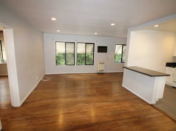 5055 Laurel Canyon Blvd #5B, Valley Village, CA 91607