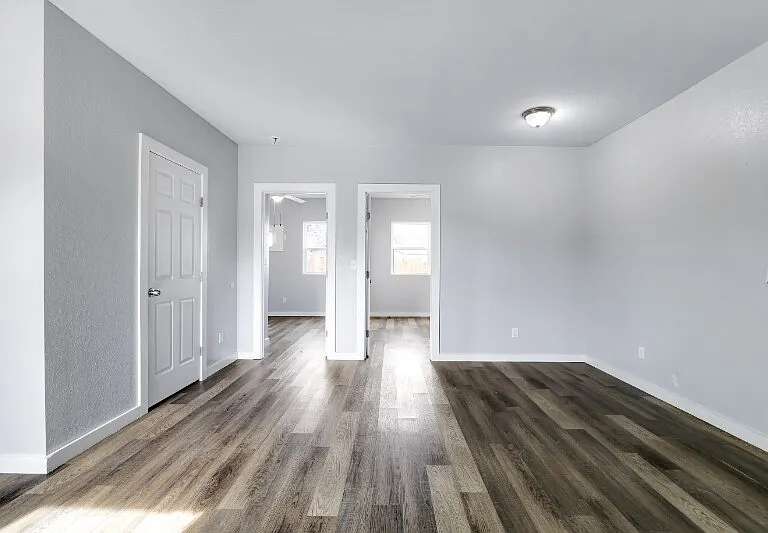 438 S San Joaquin Ave #2 — Photo 6