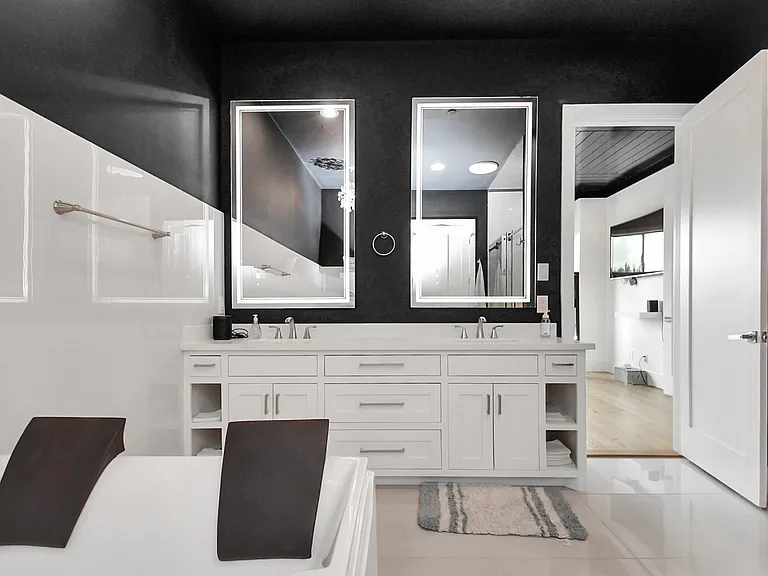 2303 Yupon St — Photo 33