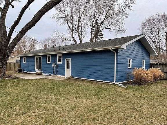 5th image of 6032 Ponderosa Dr