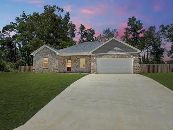 240 E Oxford St, Pontotoc, MS 38863