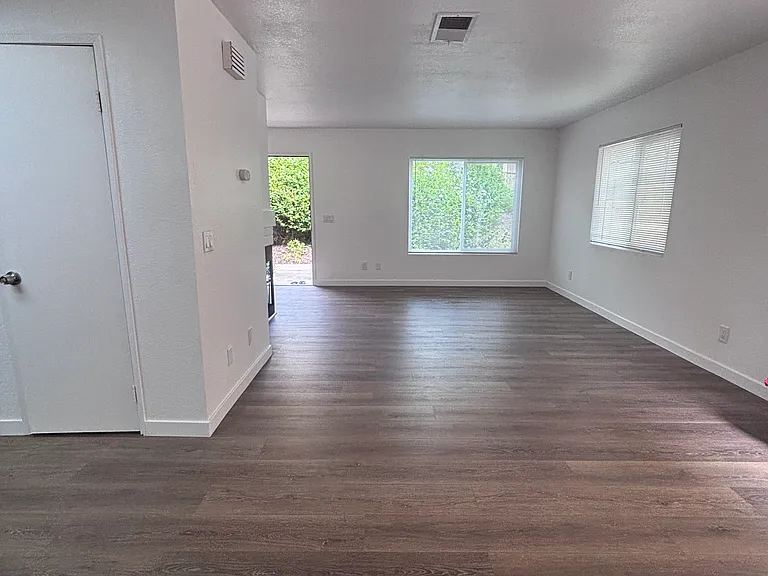 21163 Jasmines Way — Photo 9