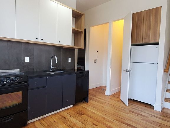 5th image of 185 Thomas S Boyland St #3H