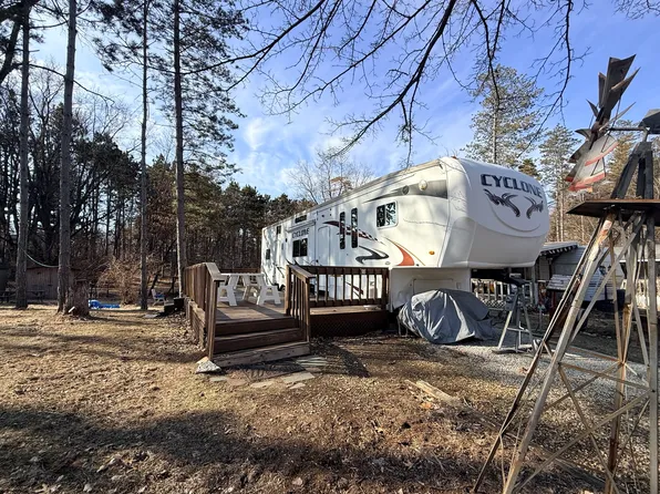 15-98 Woodhaven Lakes, Sublette, IL 61367