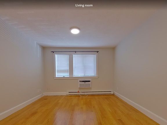 2nd image of 387 Highland Ave #R
