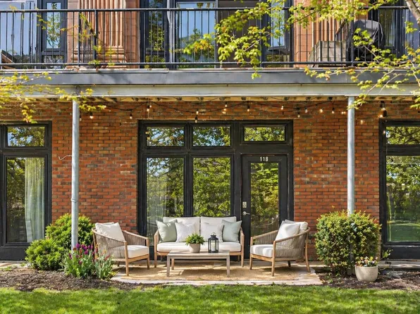 600 Broadway Ave NW APT 118, Grand Rapids, MI 49504