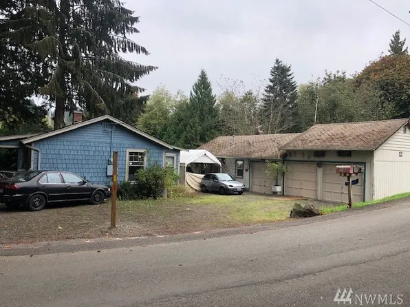 3780 Thorson Rd W, Bremerton, WA 98312