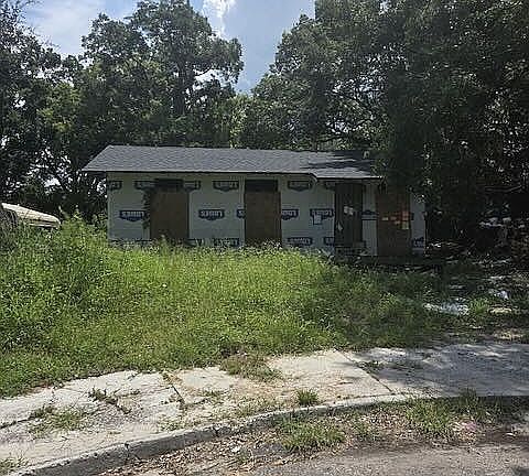 4th image of 4905 40th Street Cir