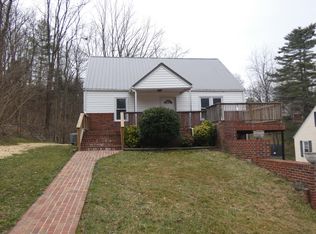 414 Hulldale Ave, Marion, VA 24354