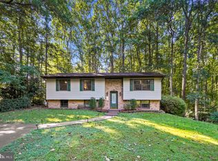13880 Dave Dr, Nokesville, VA 20181