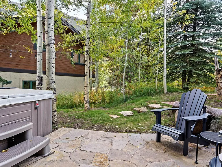 4501 Spruce Way #B — Photo 23