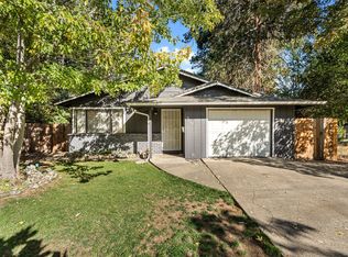 330 SW K St, Grants Pass, OR 97526