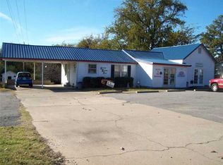 701 Fayetteville Rd, Van Buren, AR 72956