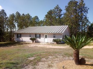 599 McQuilkin Ln, Alford, FL 32420