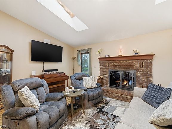 2nd image of 1264 Tupelo Ln
