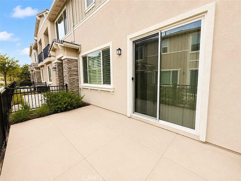 16570 Wyndham Ln — Photo 24
