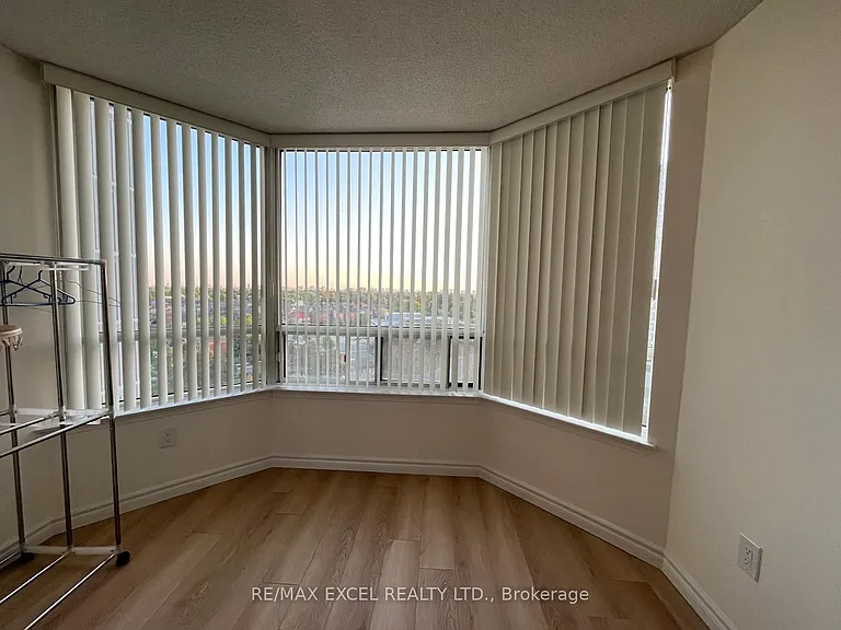350 Alton Towers Cir #902 — Photo 18
