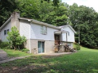 108 Long Br, Branchland, WV 25506
