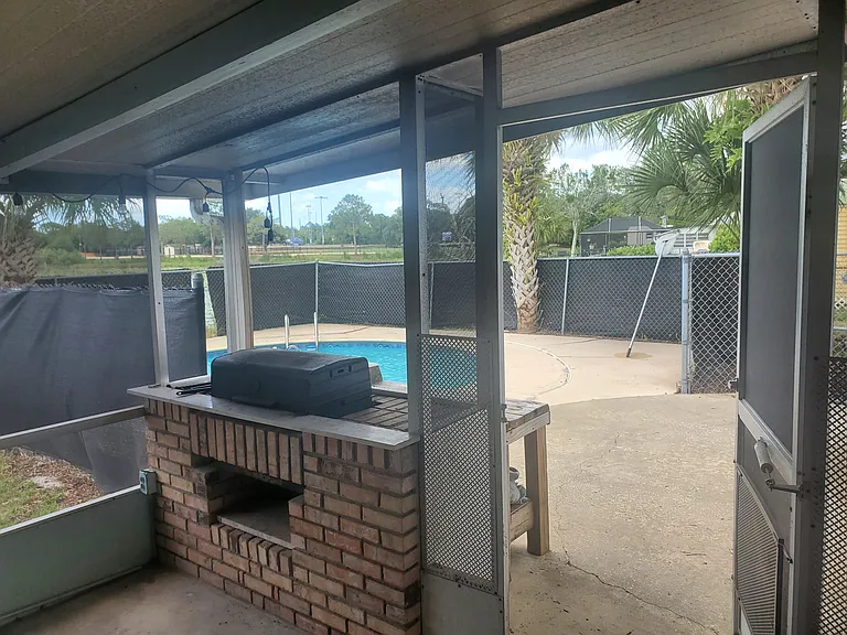 2097 Jessamine Ct — Photo 8