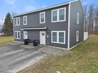 35 Wildwood Drive, Bangor, ME 04401